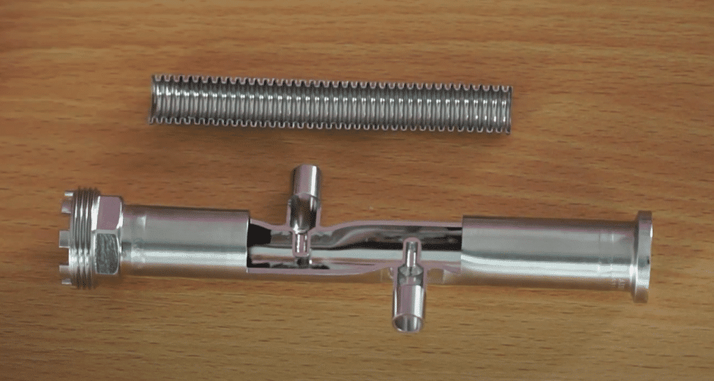 Tubo con geometría compleja